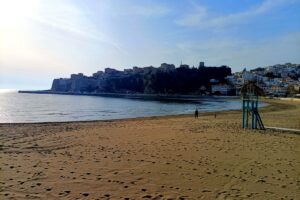 Ulcinj panorama spiaggia e fortezza